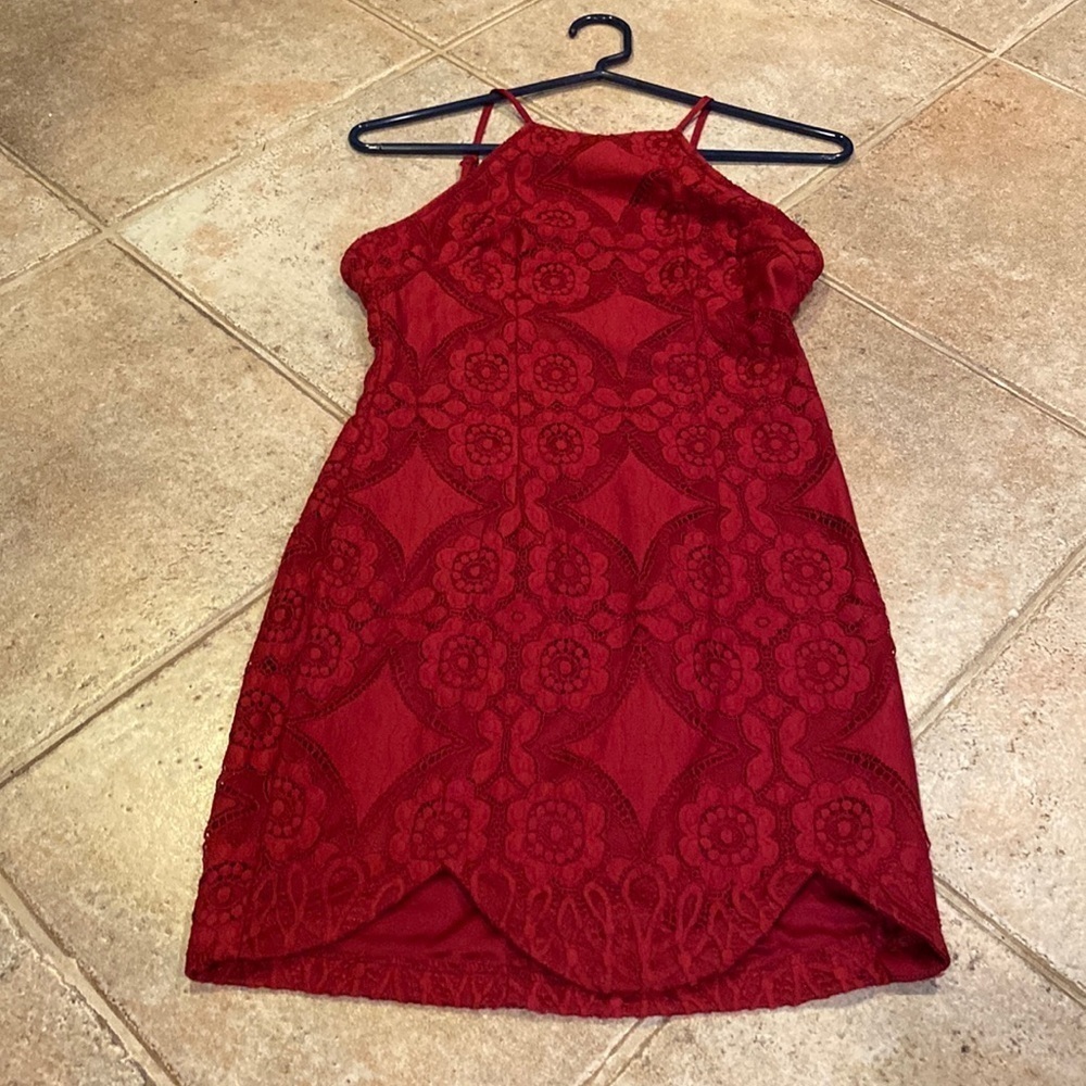 Rumor Boutique red lace dress with scalloped edge size small